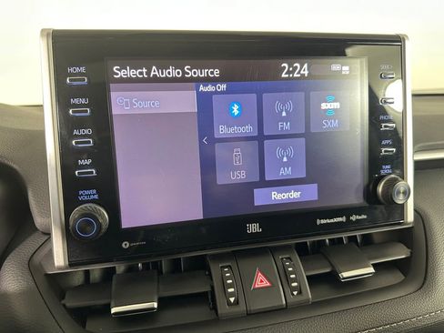 Used 2022 Toyota RAV4 Limited image 19