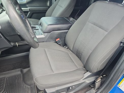 Used 2019 Ford F150 XLT w/ Equipment Group 302A Luxury AWD/4WD image 14
