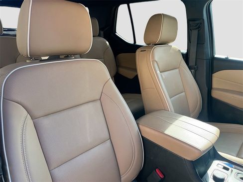 Used 2023 Chevrolet Traverse Premier w/ LPO, 'HIT The Road' Package image 31