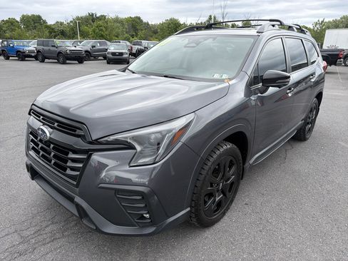 Used 2023 Subaru Ascent Onyx Edition Limited AWD/4WD image 8