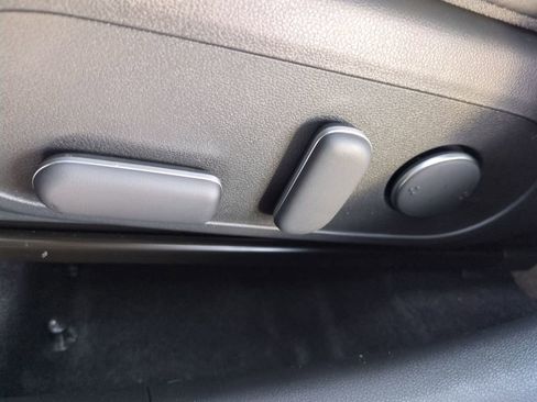 New 2026 Hyundai Kona SEL Premium FWD image 23