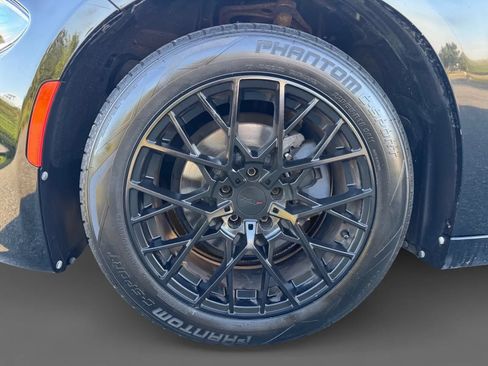 Used 2015 Dodge Charger SE w/ Popular Equipment Group RWD image 20
