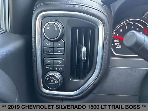 Used 2019 Chevrolet Silverado 1500 LT Trail Boss AWD/4WD image 31