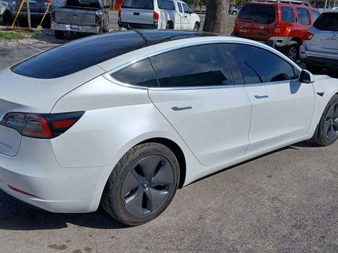 Used 2020 Tesla Model 3 Performance image 5