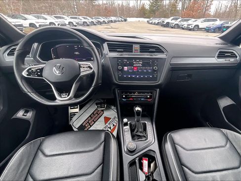 Used 2022 Volkswagen Tiguan SEL R-Line image 21