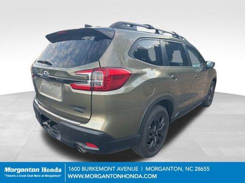 Used 2024 Subaru Ascent Onyx Edition image 9