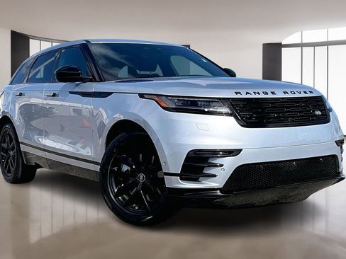 Used 2025 Land Rover Range Rover Velar Dynamic SE image 11