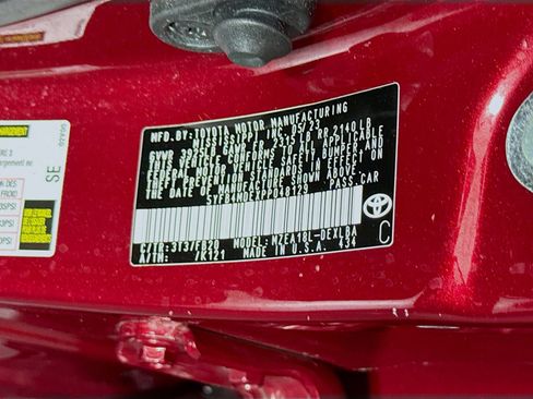 Used 2023 Toyota Corolla LE image 39