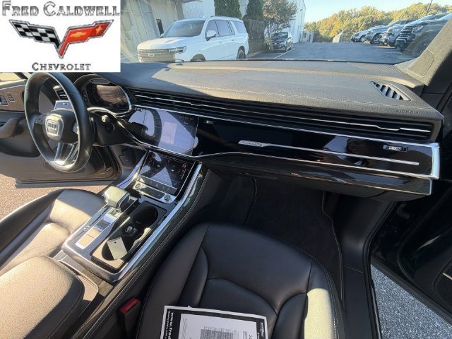Used 2025 Audi Q7 3.0T Premium Plus AWD/4WD image 35