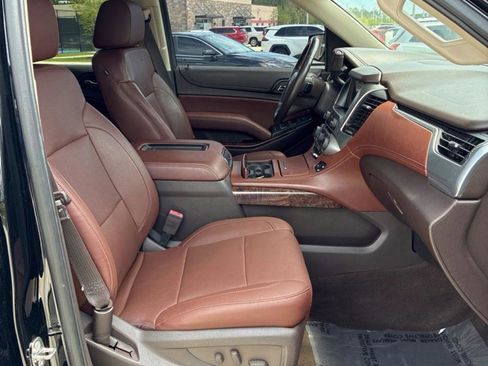 Used 2015 Chevrolet Tahoe LTZ RWD image 8