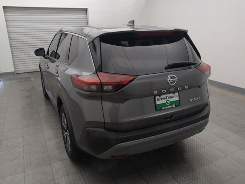 Used 2021 Nissan Rogue SV AWD/4WD image 6