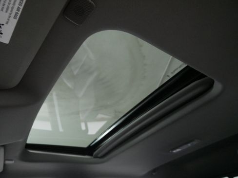 Used 2025 Chevrolet Silverado 1500 LT Trail Boss w/ LT Trail Boss Premium Package image 32