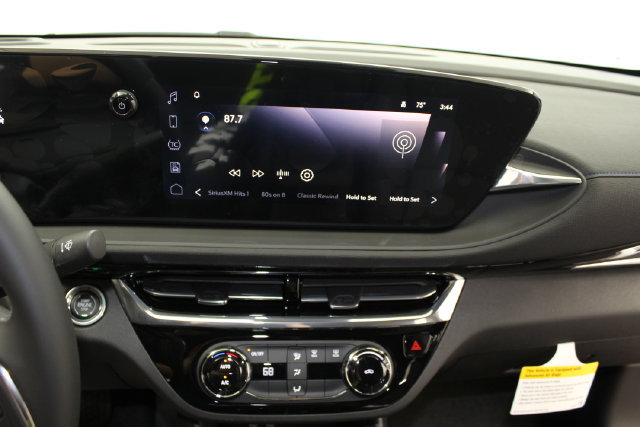 New 2026 Buick Envista Sport Touring w/ Convenience II Package FWD image 23