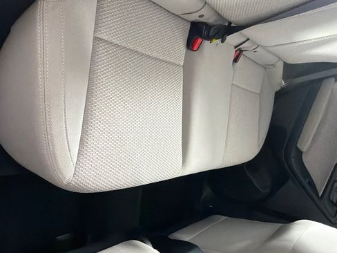 Used 2017 Subaru Forester 2.5i w/ Alloy Wheel Package AWD/4WD image 21