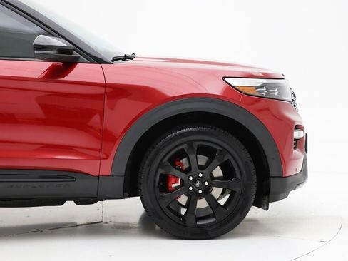 Used 2022 Ford Explorer ST w/ Equipment Group 401A image 4