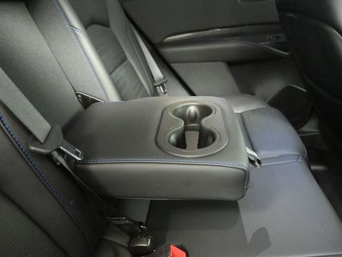 Used 2024 Cadillac XT4 Sport image 22