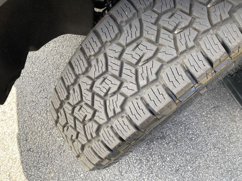 Used 2022 Ford Bronco Sport Badlands image 12