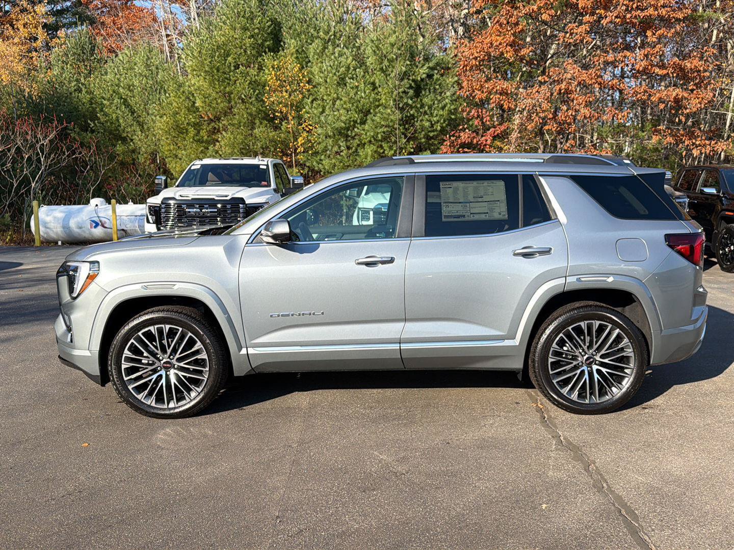 New 2027 GMC Terrain Denali w/ LPO, Floor Liner Package AWD/4WD image 2