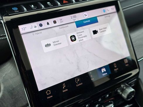 Used 2023 Jeep Grand Cherokee Overland w/ Luxury Tech Group IV image 32