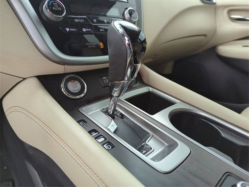 Certified 2021 Nissan Murano Platinum w/ Cargo Package image 34