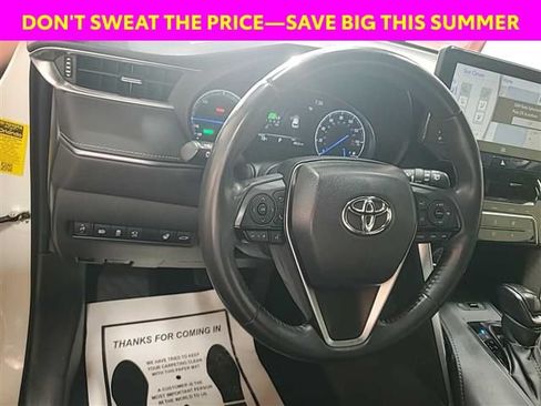 Used 2021 Toyota Venza Limited w/ Advanced Technology Package AWD/4WD image 8