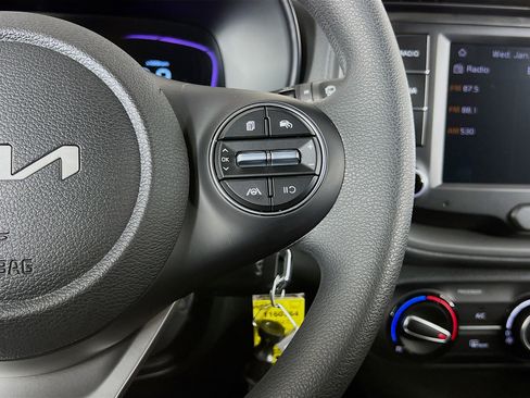 New 2025 Kia Soul LX image 14