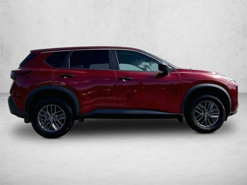 Used 2023 Nissan Rogue S FWD image 5
