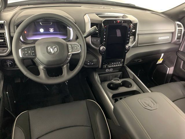 New 2026 RAM 2500 Laramie w/ Sport Appearance Package AWD/4WD image 14