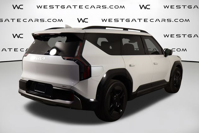 Used 2024 Kia EV9 GT-Line AWD/4WD image 42