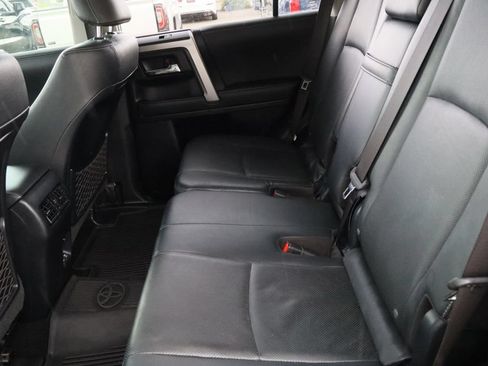 Used 2021 Toyota 4Runner Limited AWD/4WD image 26