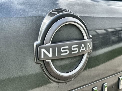Used 2023 Nissan Rogue SV AWD/4WD image 15