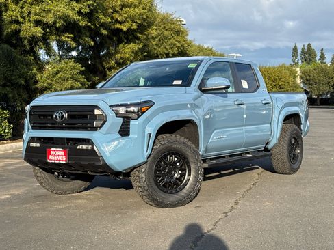 New 2026 Toyota Tacoma SR5 image 2