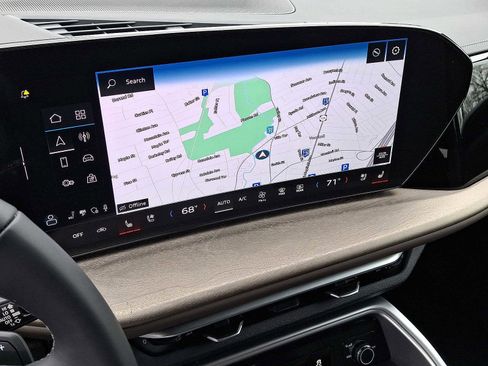 Certified 2025 Audi Q5 Premium w/ Premium Plus AWD/4WD image 13