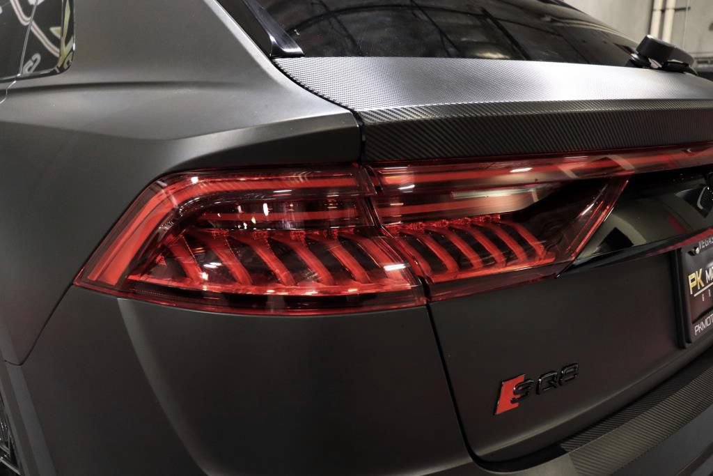 Used 2023 Audi SQ8 Prestige AWD/4WD image 5