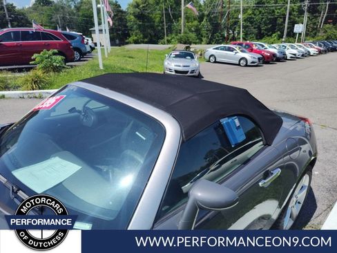 Used 2008 Pontiac Solstice Convertible w/ Preferred Package RWD image 3