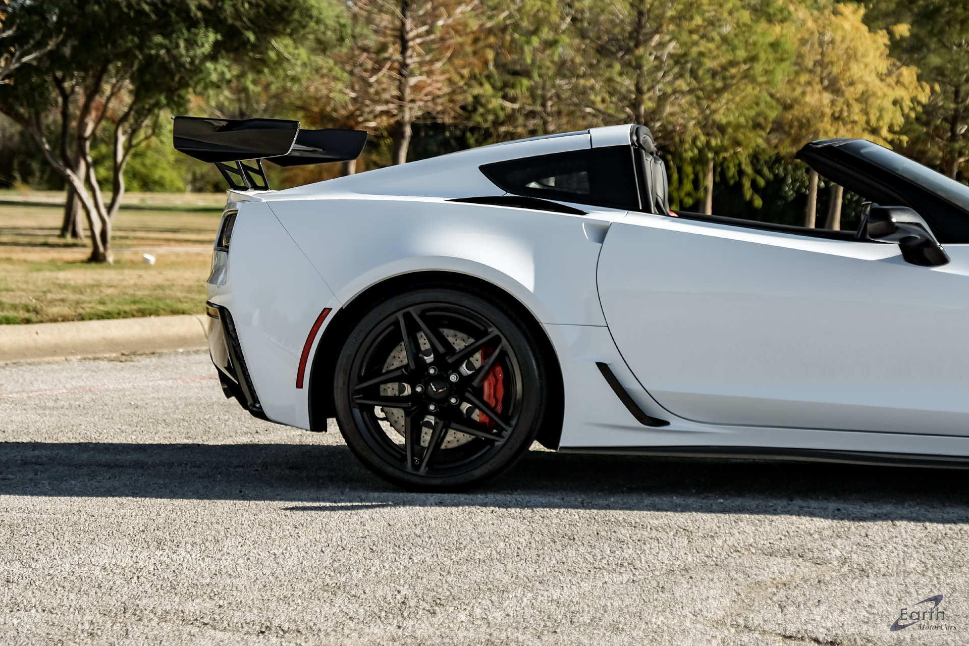 Used 2019 Chevrolet Corvette ZR1 RWD image 29