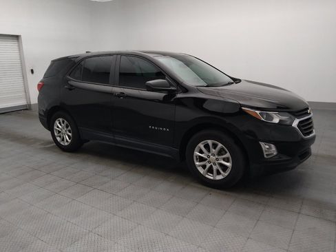Used 2020 Chevrolet Equinox LS FWD image 11