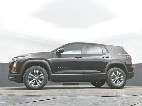 New 2026 Chevrolet Equinox LT w/ LPO, Floor Liner Package AWD/4WD image 44