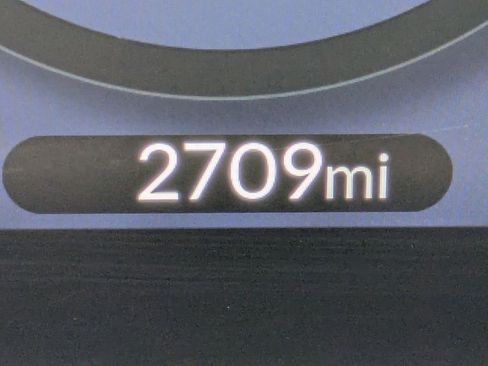 Used 2025 Honda Prologue EX image 5