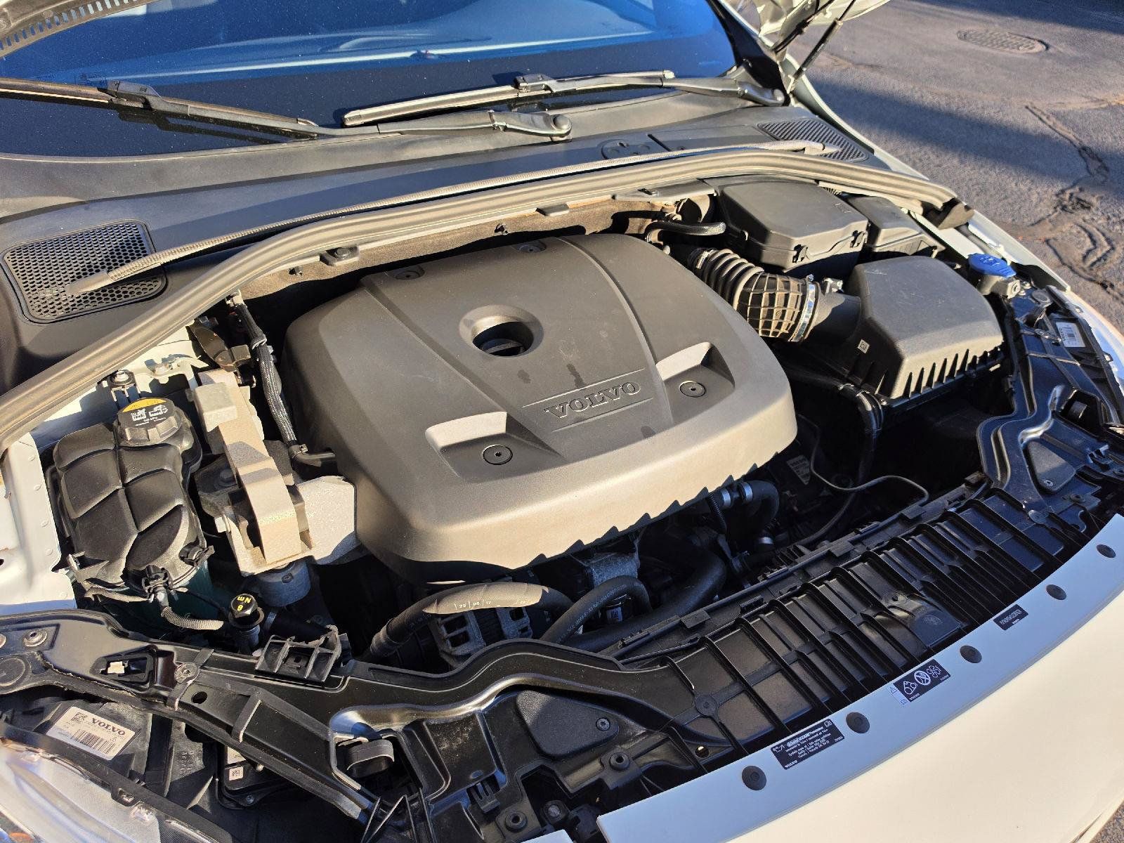 Used 2018 Volvo V60 T6 Polestar AWD/4WD image 25