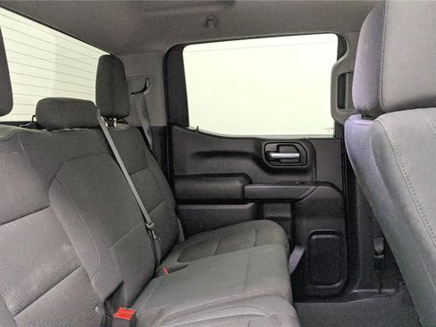 Used 2019 Chevrolet Silverado 1500 Custom w/ Custom Value Package image 28