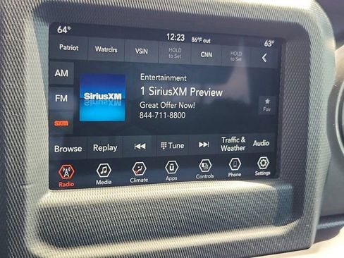 Used 2021 Jeep Wrangler Sport S image 27