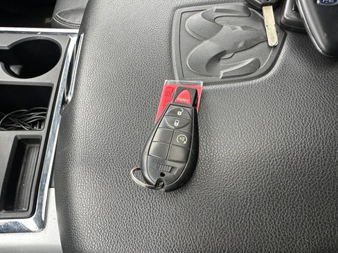 Used 2012 RAM 1500 Laramie w/ Protection Group AWD/4WD image 7