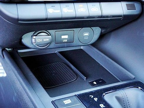 New 2026 Hyundai Elantra Sport image 31