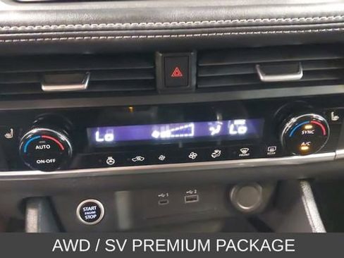 Used 2023 Nissan Rogue SV w/ SV Premium B Package AWD/4WD image 27