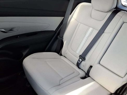 Used 2025 Hyundai Tucson SEL FWD image 15