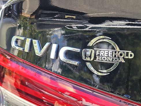 Used 2023 Honda Civic Sport image 31