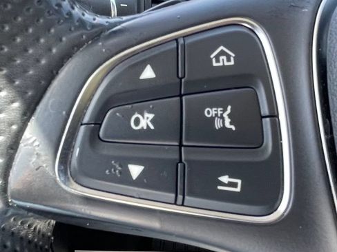 Used 2016 Mercedes-Benz GLC 300 image 18