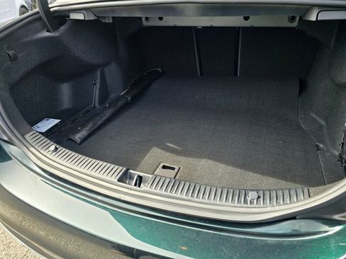 Used 2019 Mercedes-Benz C 300 4MATIC Sedan image 18