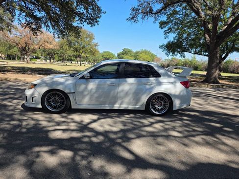 Used 2011 Subaru Impreza WRX STI image 12